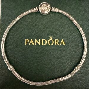 Pandora Signature w/14K Gold & Clear CZ Bracelet Size 9.1 in or 23 cm